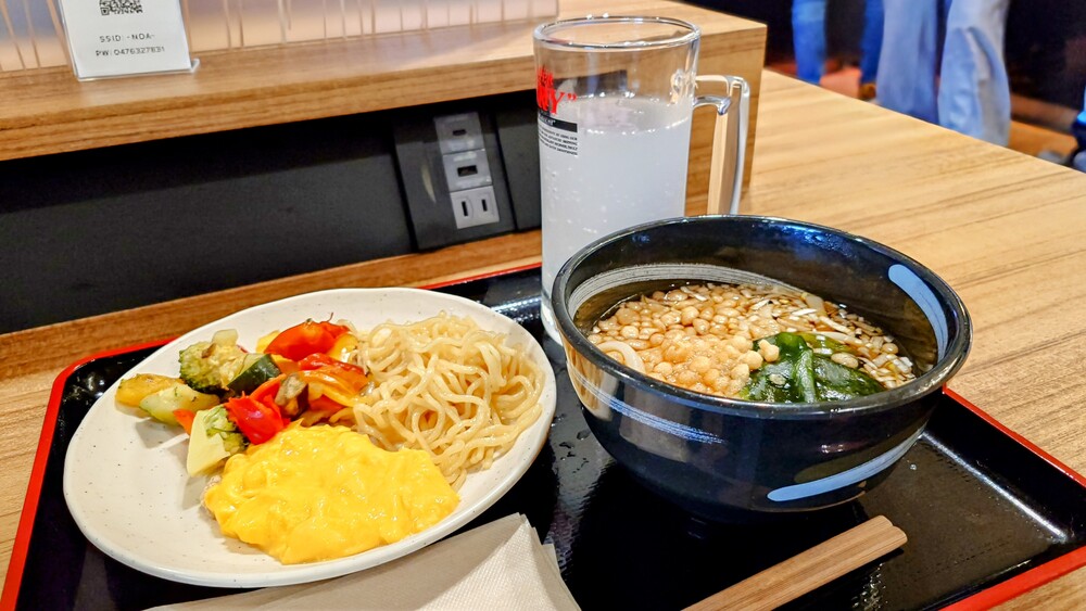 成田国際空港第1ターミナル 『I.A.S.S Superior Lounge -NOA- 希和』食事1