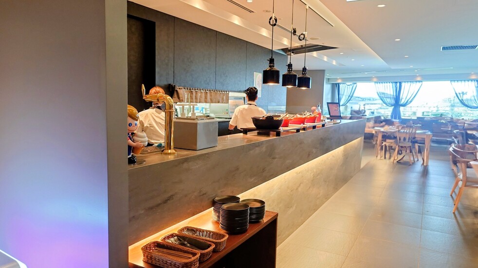 成田空港第2ターミナル　ラウンジ『虚空 -KoCoo-（コクウ） 』カウンター